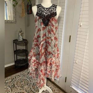 Ryu crochet neckline butterfly print chiffon dress L